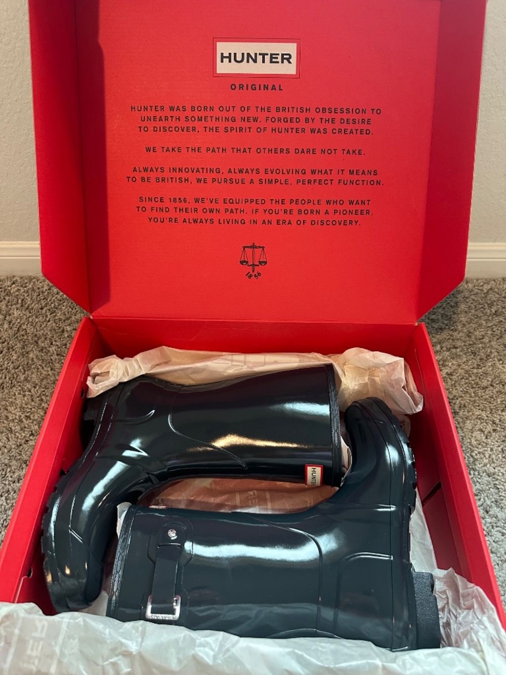 Hunter rain boots - Picture 3 of 3